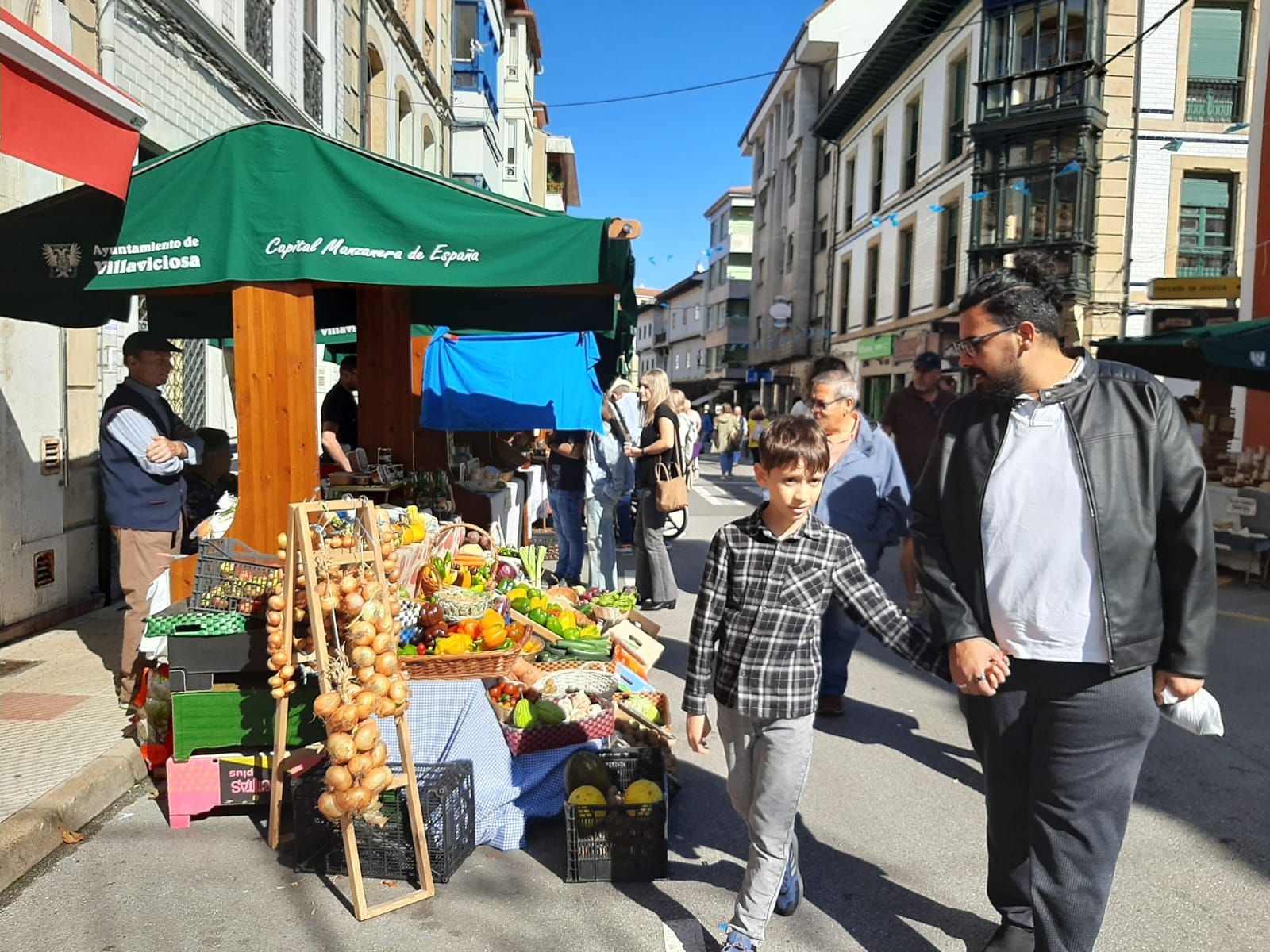 Villaviciosa abre el Festival de la Manzana: la primera mañana de actividades, en imágenes