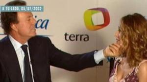 Emma García y Julio Iglesias en A tu lado