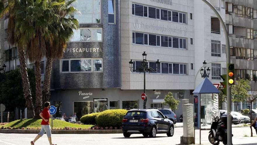 Sede central de Pescapuerta en García Barbón, donde estará también la de Elmar Frozen Food. // José Lores