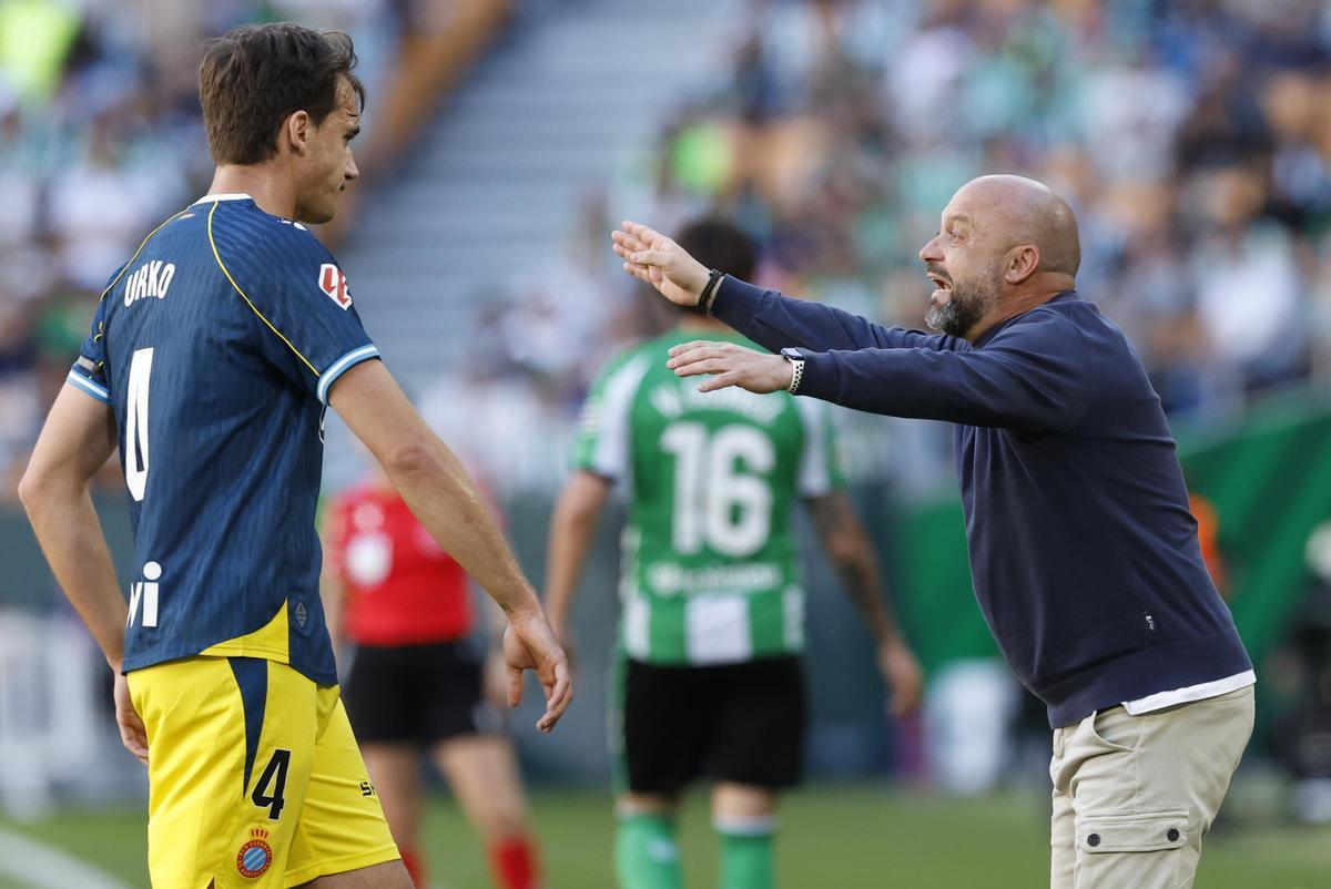 Manolo González, durante el Betis-Espanyol