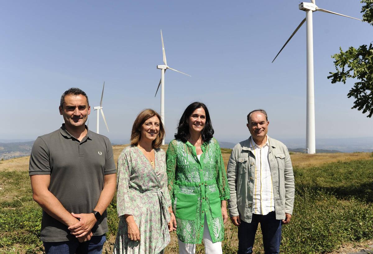 Pablo Areán, por la izquierda, con Ángeles Vázquez, Belén Pradro y José Crespo en Momnte Carío, Lalín