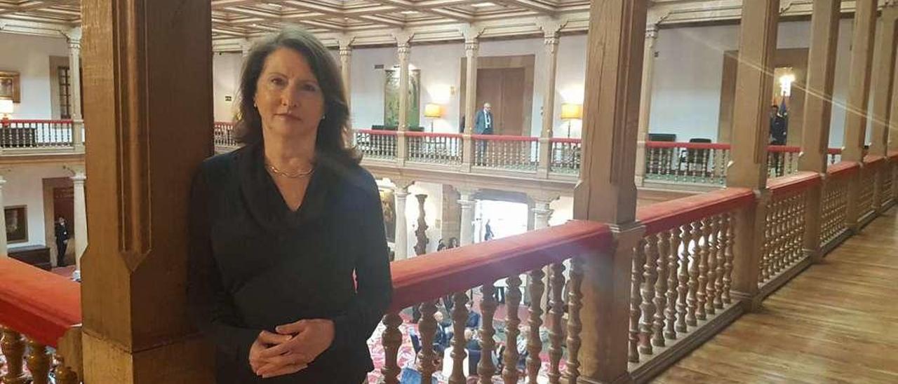 La socióloga Kiku Adatto, mujer del premio &quot;Princesa&quot; de Ciencias Sociales Michael Sandel, en el hotel de la Reconquista, ayer.