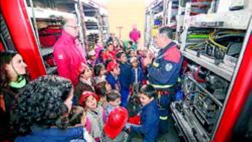 Puertas abiertas en el parque de bomberos