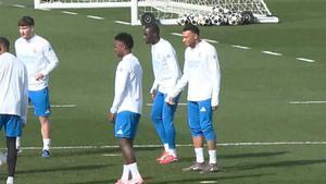 Huijsen no estará ante el Benfica