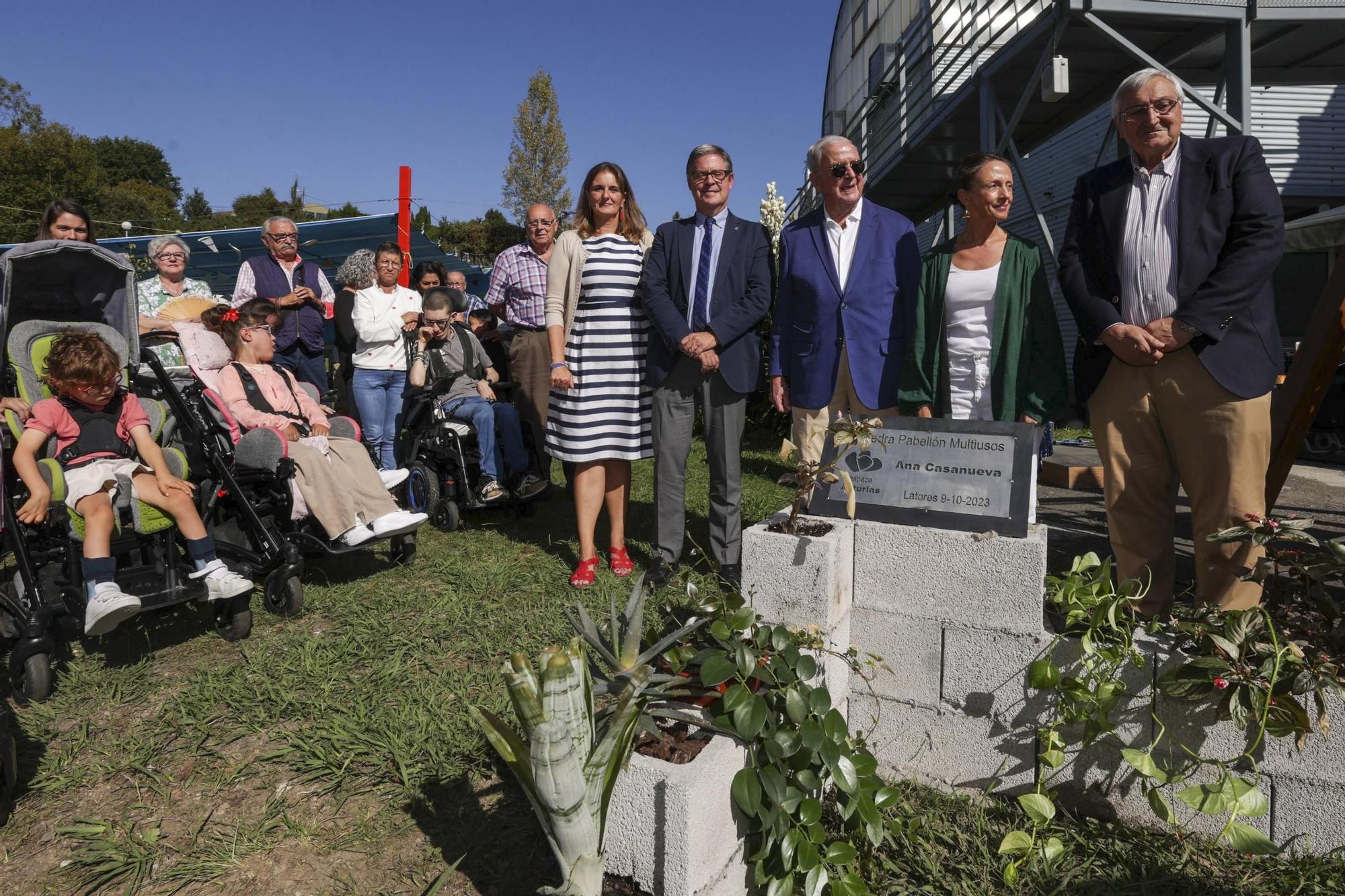 Acto de colocación de la primera piedra del nuevo pabellón de Aspace en Latores