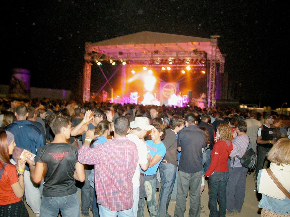 Zorrock, el festival que revolucionó Puebla de la Reina entre 1992 y 2002