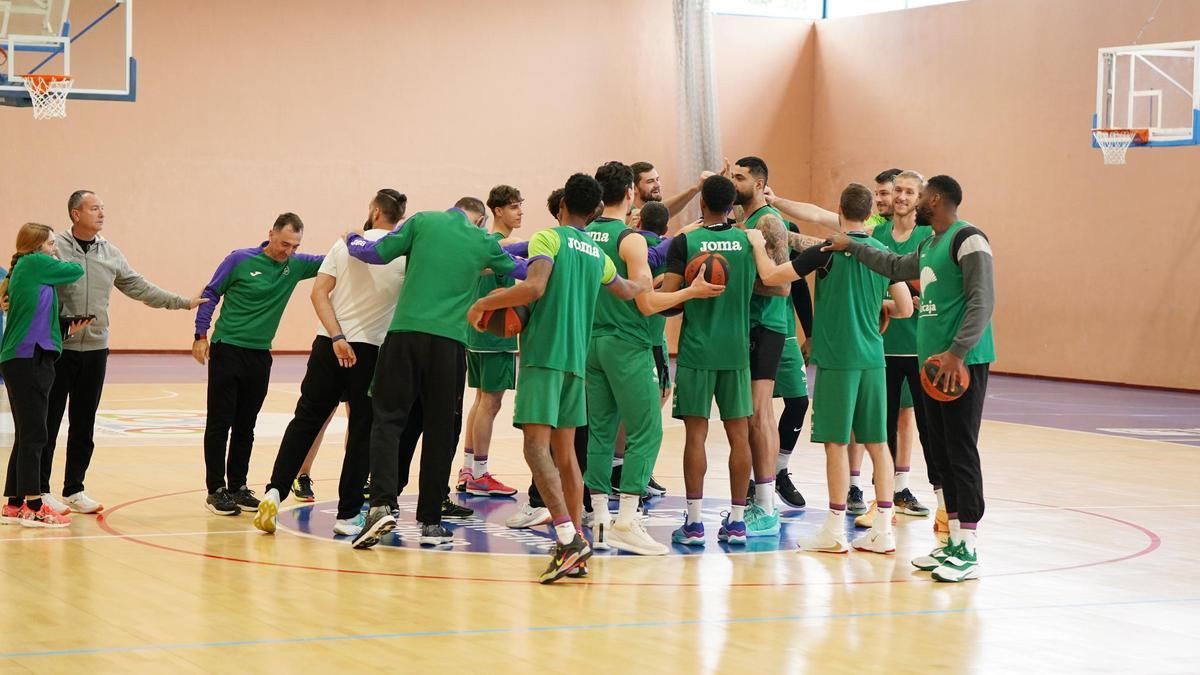 El Unicaja ya prepara el partido contra el Surne Bilbao Basket.