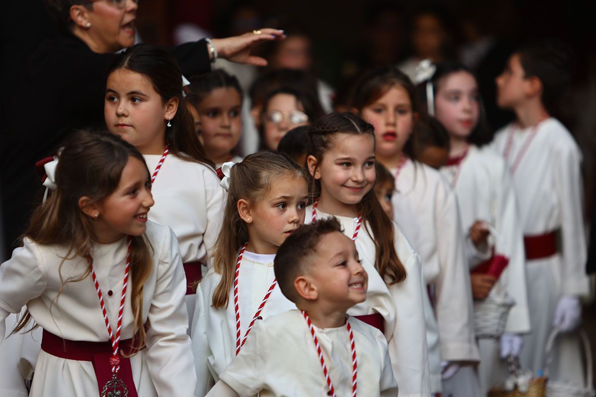 La salida del Cristo de las Lágrimas, en imágenes