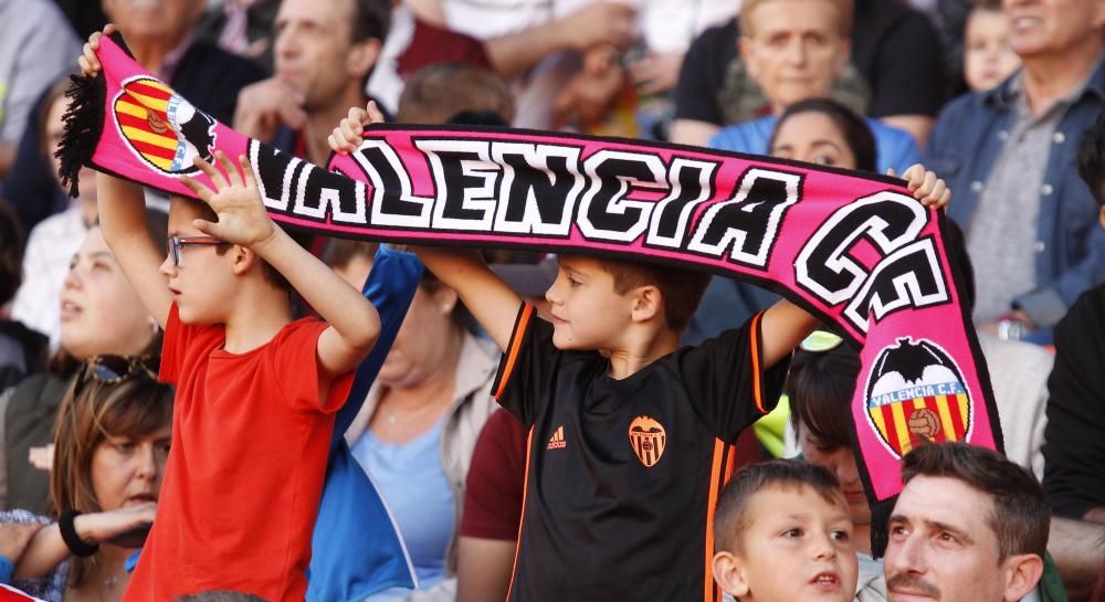 La espectacular afición del Valencia CF