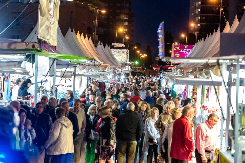 Benidorm inaugura la iluminación y el Porrat