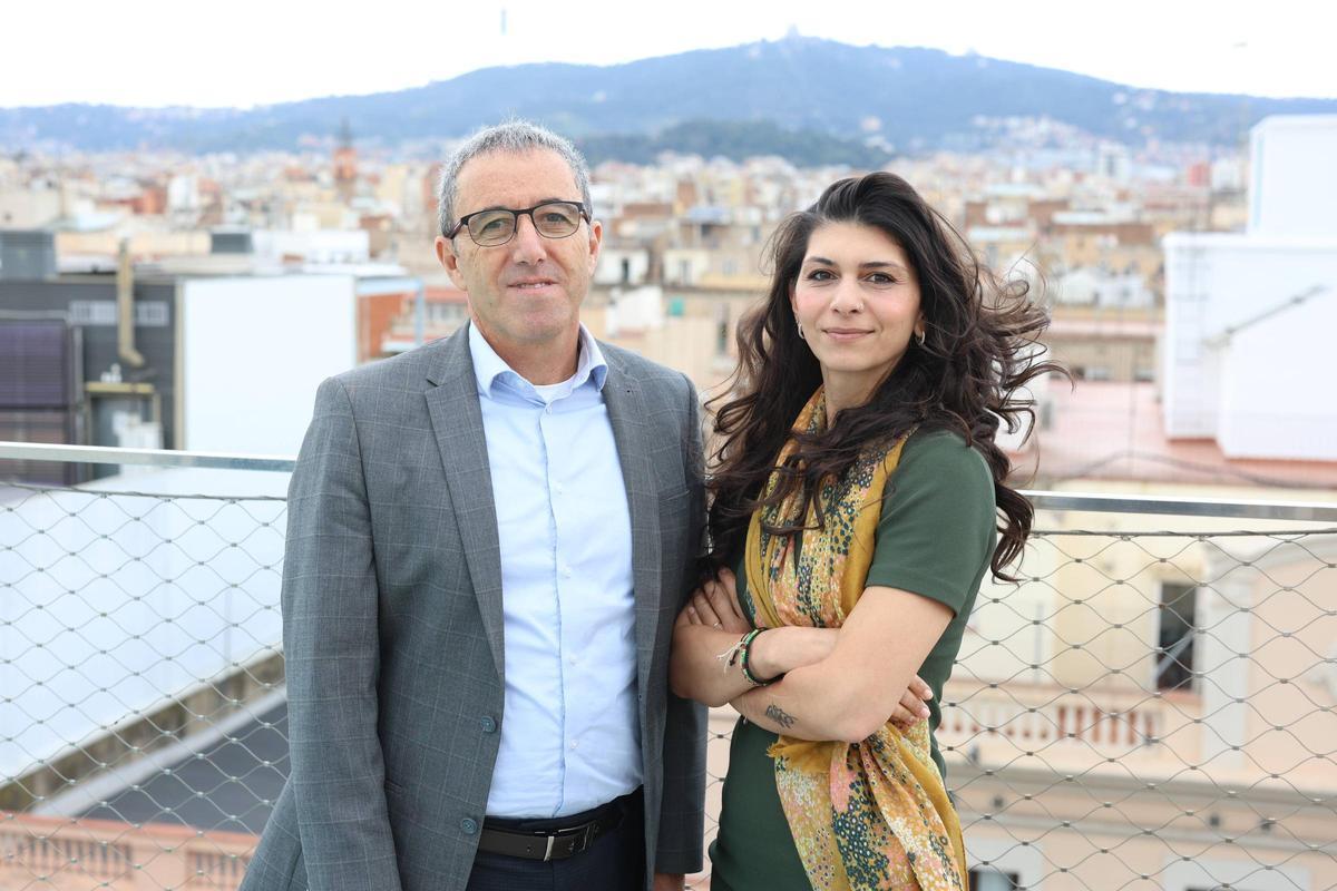 Gidon Bromberg (izquierda) cofundador y director de Ecopeace en Israel y Nada Majdalani (derecha) directora en Palestina