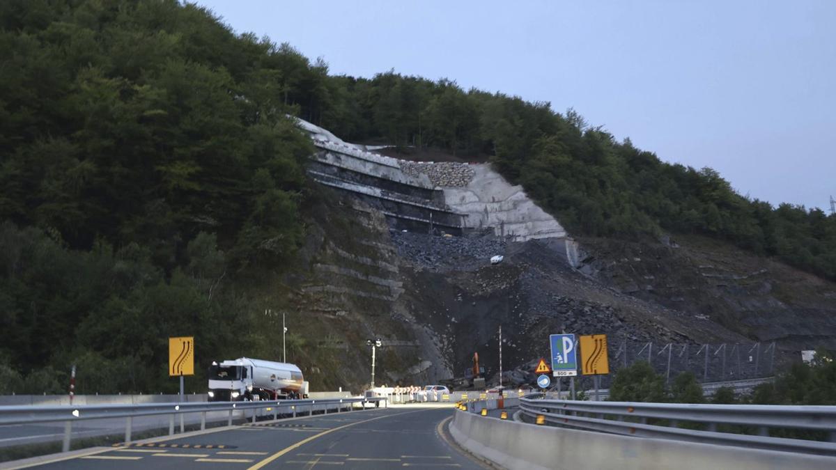 Las obras del argayo del Huerna.