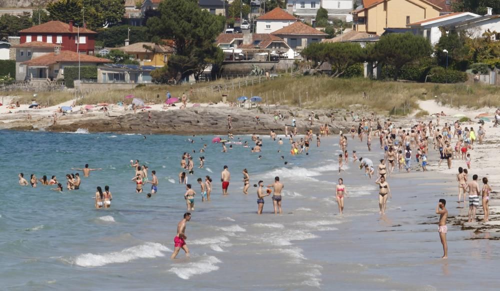 Las playas de Vigo y Panxón registraron una notable asistencia por la tarde