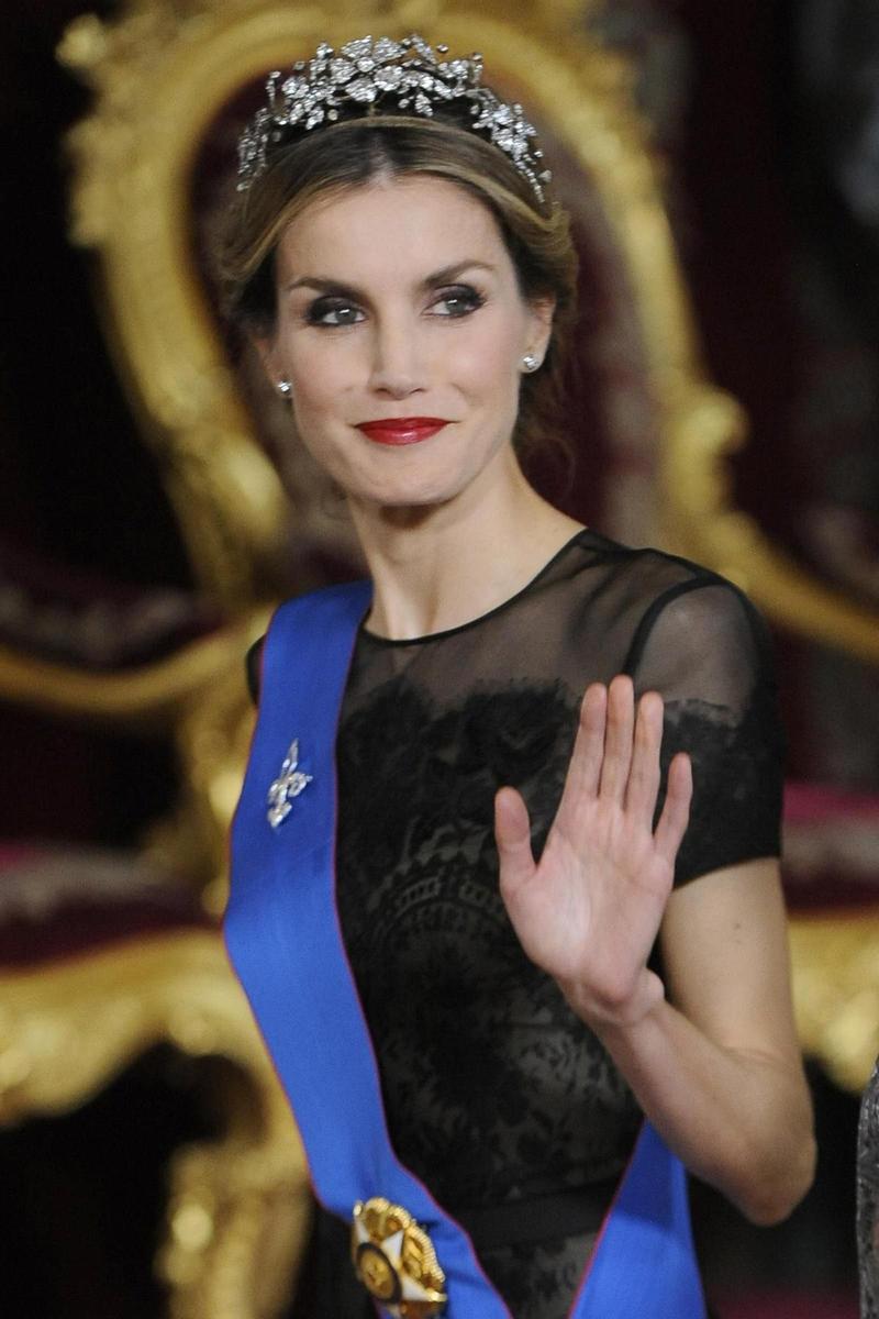 La tiara Floral, la favorita de Letizia