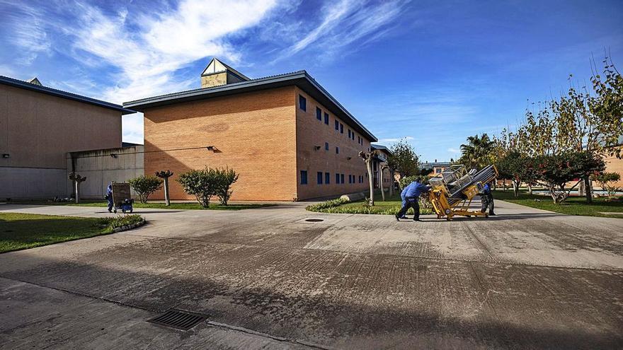 Un preso demanda a la cárcel de Palma por su despido de la cocina