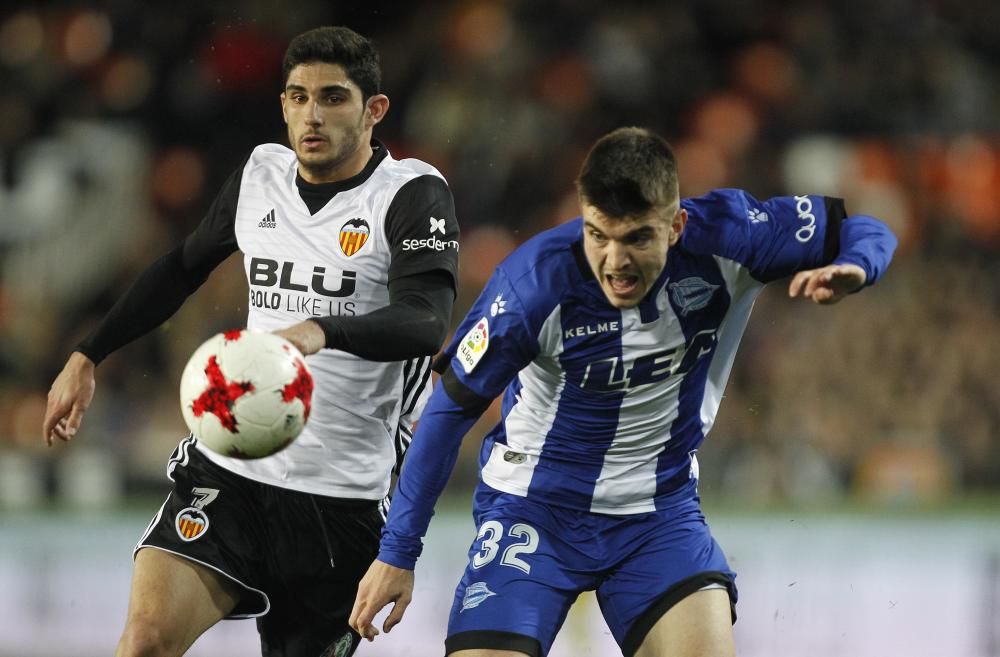 Valencia - Alavés, en imágenes