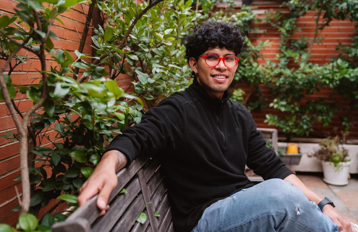 Sebas, en la sede de Madrid de la Fundación Balia.