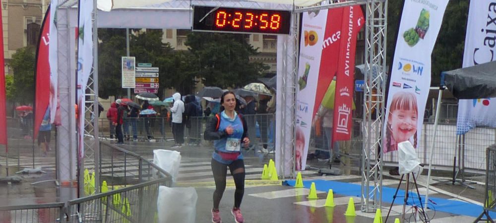 Llegada IV Carrera de la Mujer en Murcia (II)