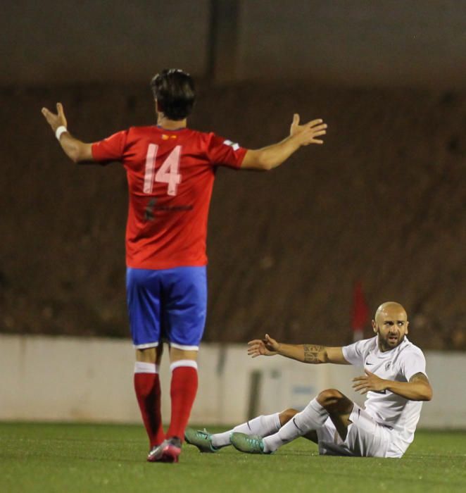 El Hércules se atasca y no pasa del empate ante el Saguntino