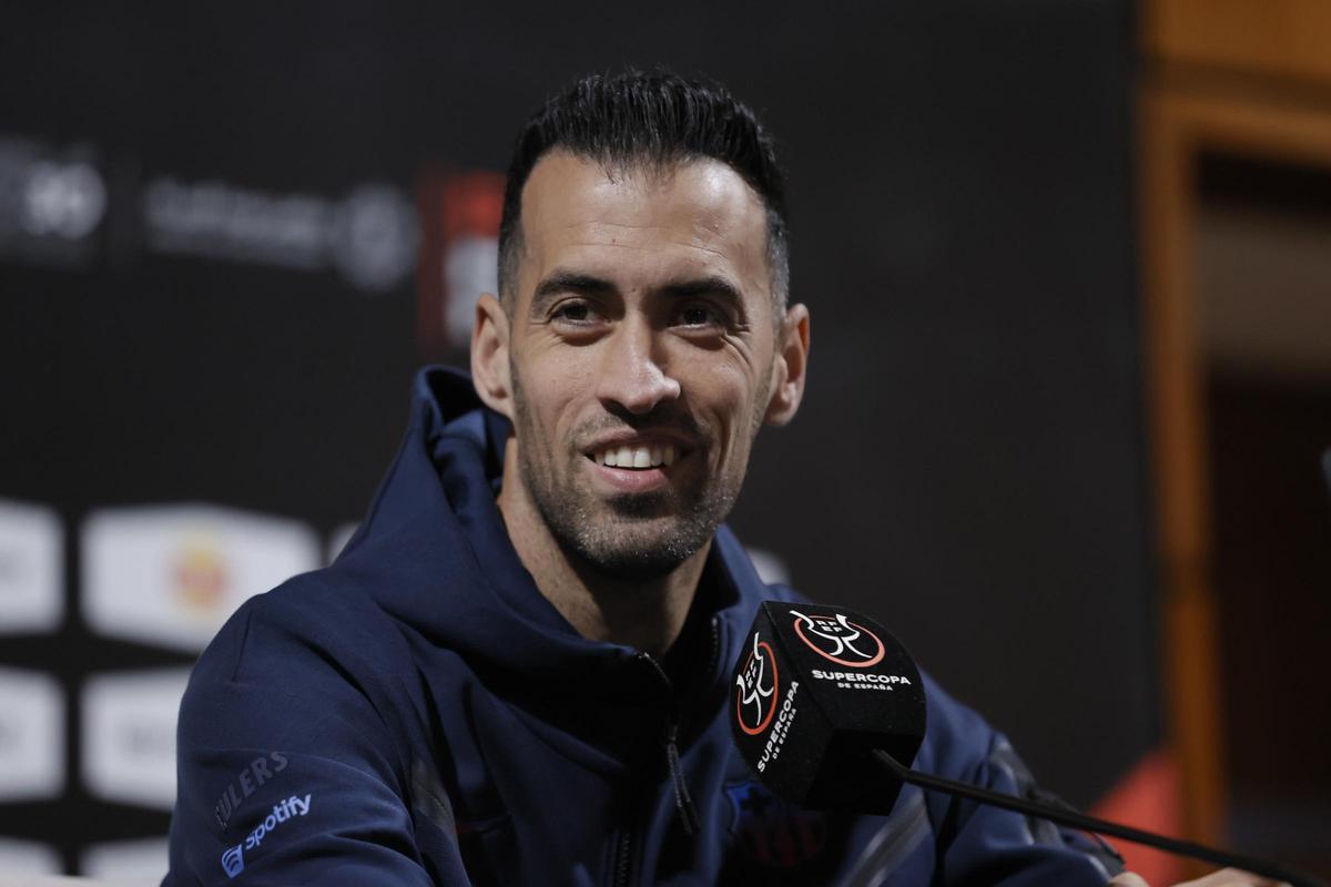 Busquets: «¿El meu futur? No ho sé, encara no he decidit res» Busquets: «¿El meu futur? No ho sé, encara no he decidit res»