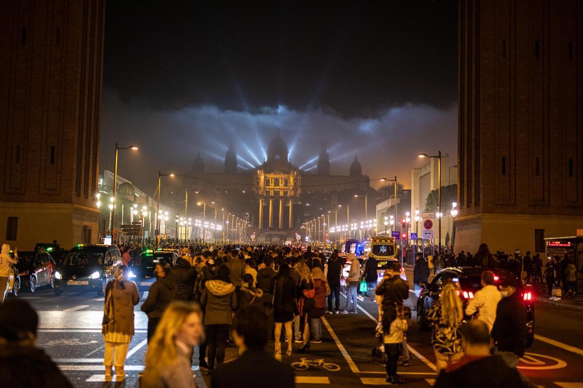 Ambiente en la zona de la plaza Espanya