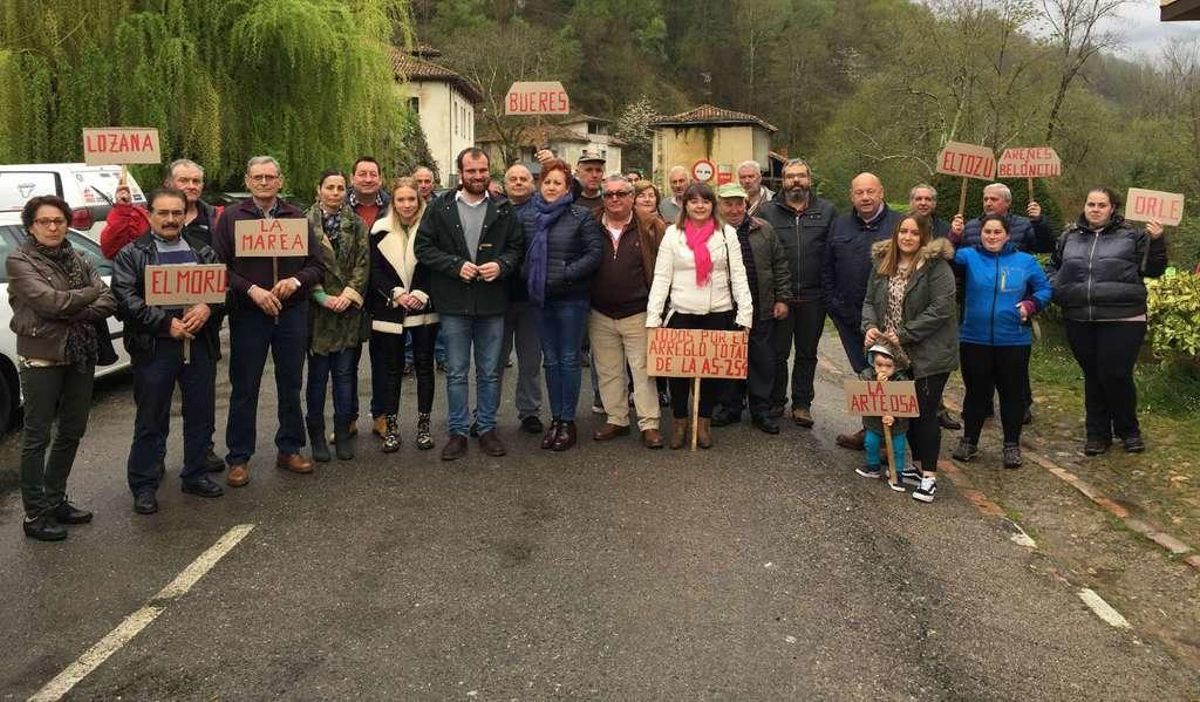 Piloña y Caso se unen por una carretera en condiciones: no es una "obra faraónica"