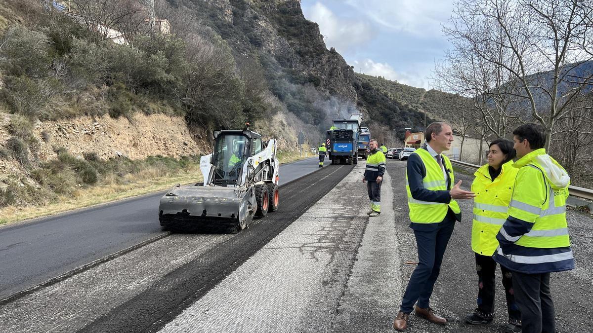 MANRESA: Les obres de millora del ferm a l'N-260 entre la Seu d'Urgell ...