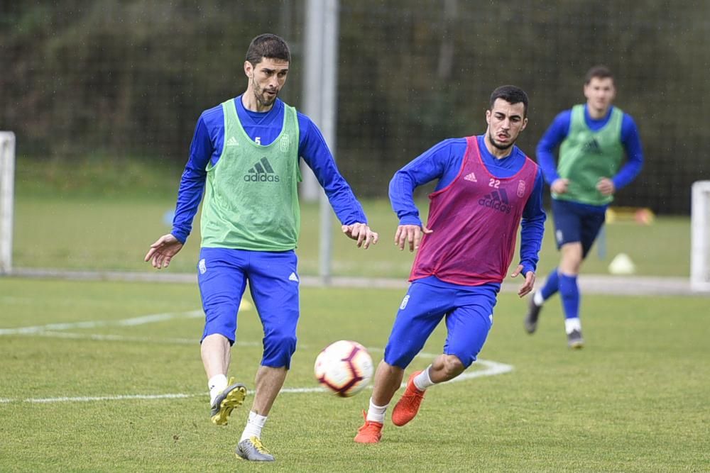 Entrenamiento del Oviedo en El Requexón