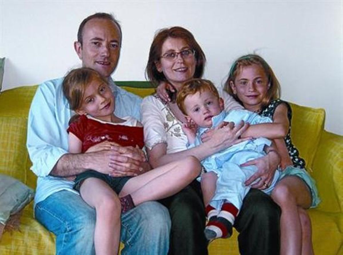 Els Rinfray-Laubier 8Jean-Michel i Béatrice, amb els seus fills. Els Rinfray-Laubier 8Jean-Michel i Béatrice, amb els seus fills.