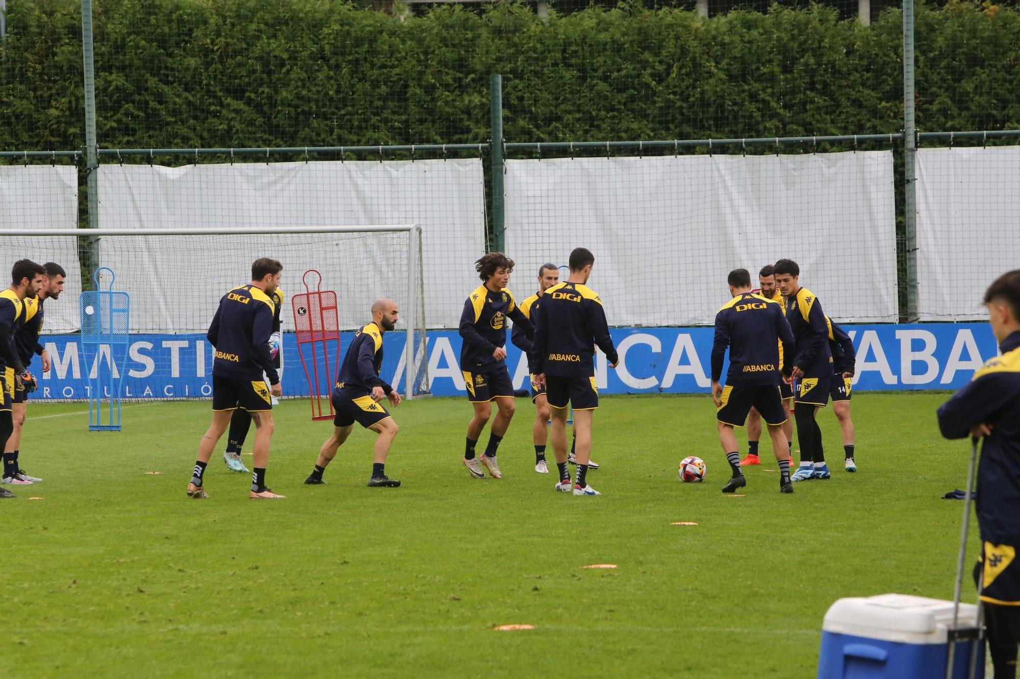 Entrenamiento del Deportivo en Abegondo