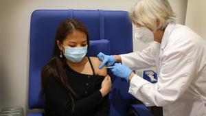 Una infermera pot vacunar 200 persones en només un matí