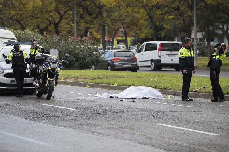 Un anciano muere arrollado por una moto en Blasco Ibáñez