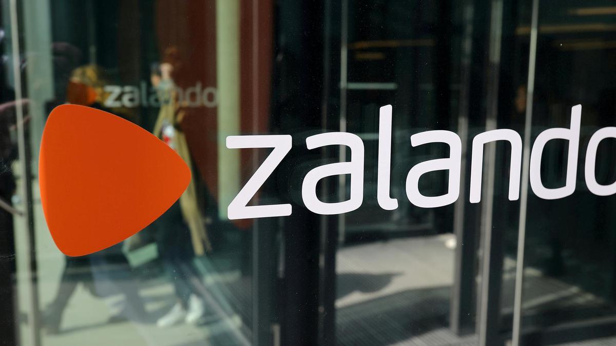 FILE PHOTO: The logo of fashion retailer Zalando is pictured at the new headquarters in Berlin