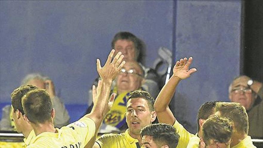 ‘La Tribuna’ de TVCS analiza el buen momento del Villarreal CF