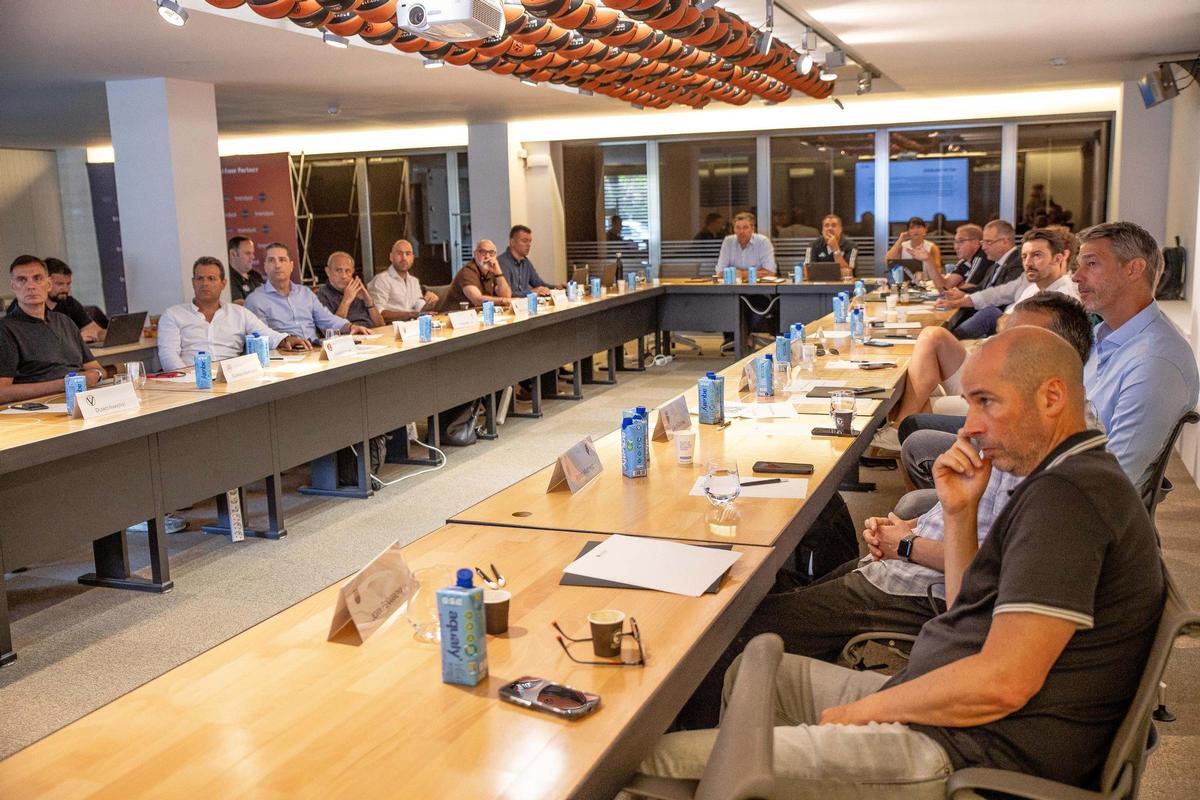 El técnico del Barça, en la reunión anual de entrenadores de la Euroliga en Barcelona