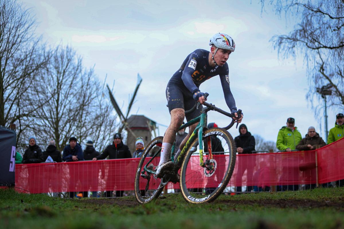 Benjamin Noval durante el Mundial de ciclocross de Hulst (Países Bajos)