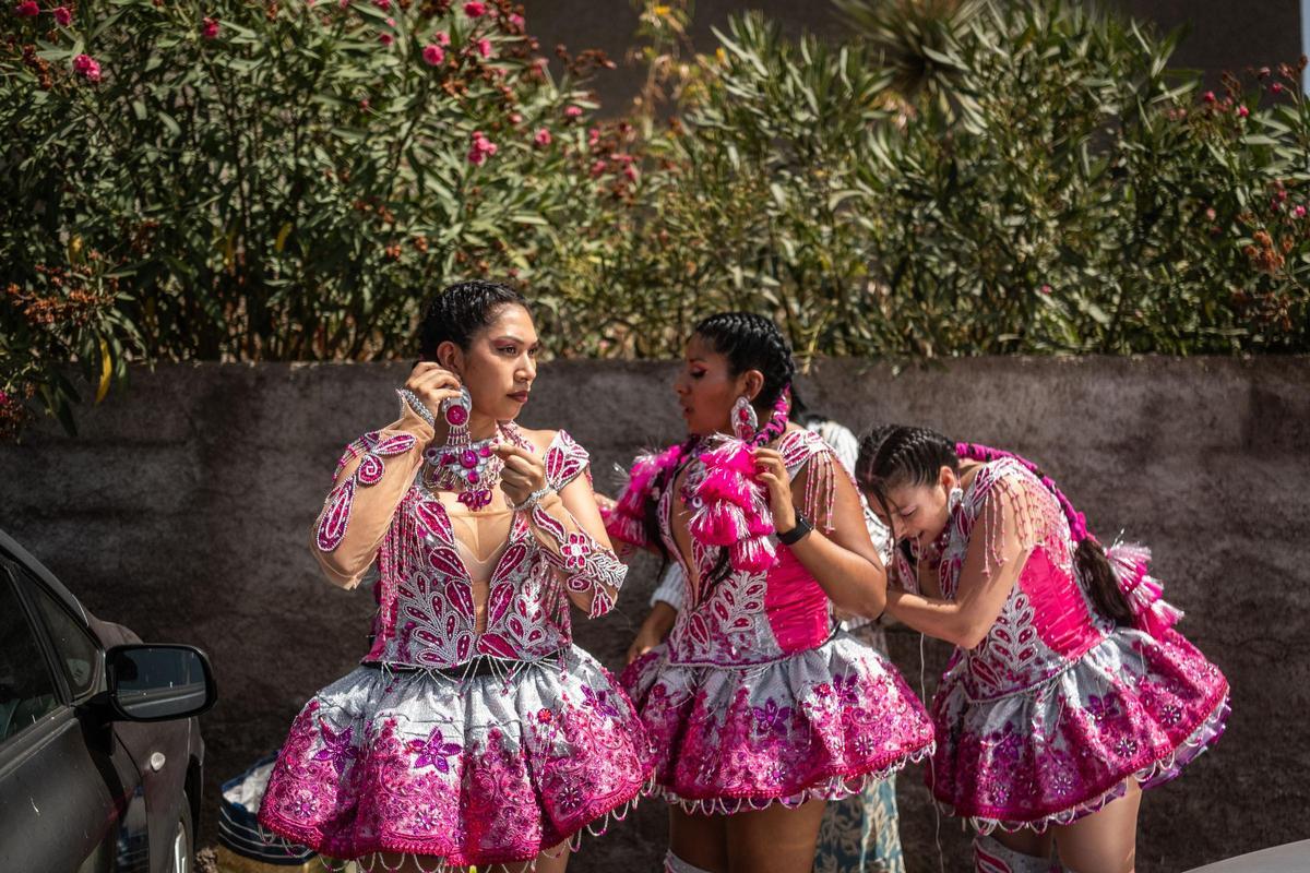 Fiesta de la virgen de Copacabana de la comunidad boliviana en Tenerife