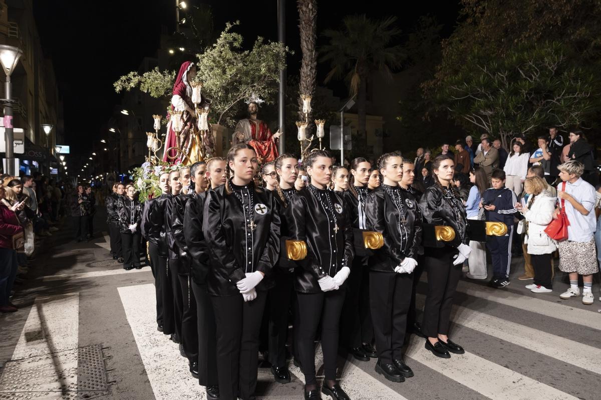 Aquí las mejores imágenes del Lunes Santo en Torrevieja Aquí las mejores imágenes del Lunes Santo en Torrevieja