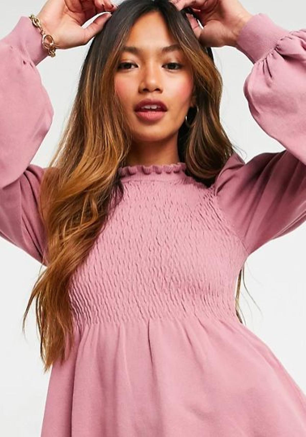 Jersey rosa con cuerpo fruncido y cuello con volante de ASOS DESIGN