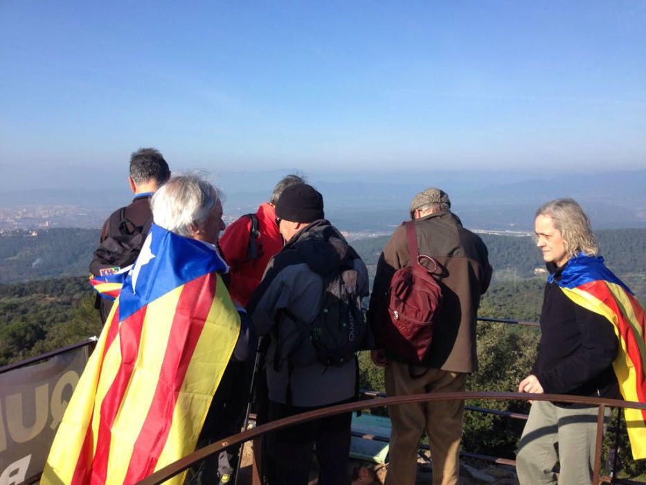 Marxes ciutadanes contra les maniobres de l'exèrcit a Girona i Celrà