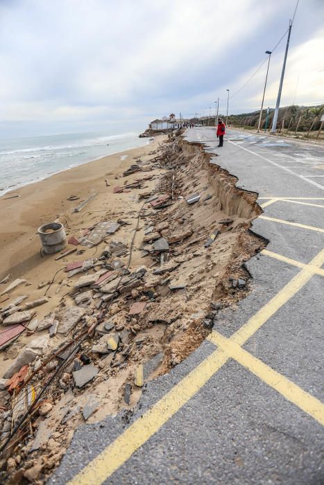 Playa Babilonia, completamente destruida