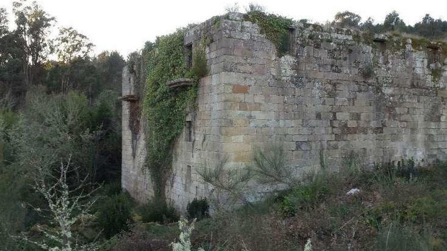 Monasterio de Santa Comba de Bande. // FdV