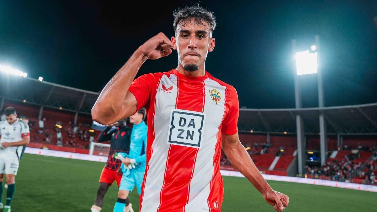 Rachad Fettal con el Almería