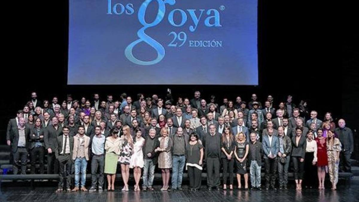 Foto de familia de los nominados a los Goya.
