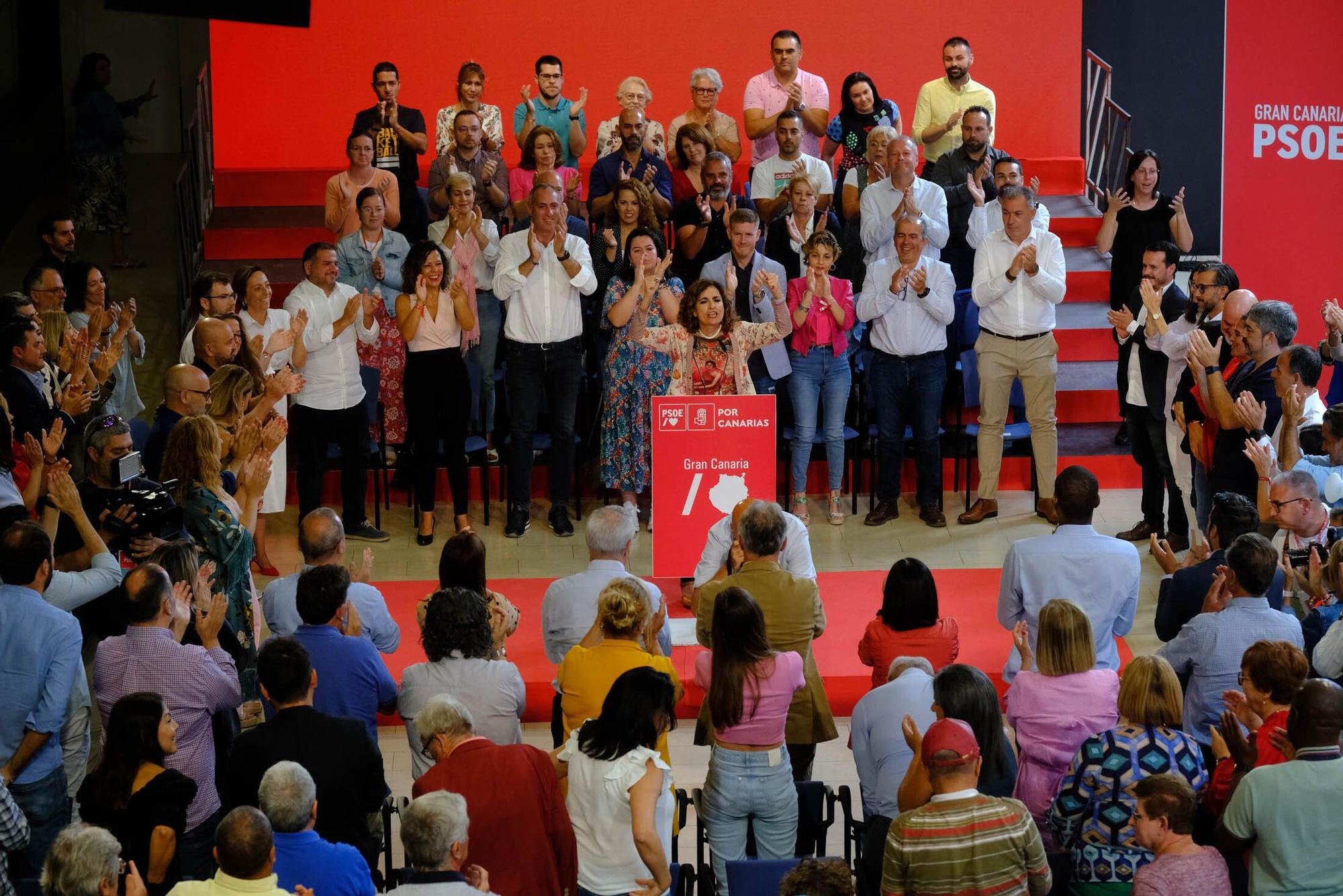 Montero alaba la defensa "martillo pilón" que ha hecho Torres de Canarias ante el Estado