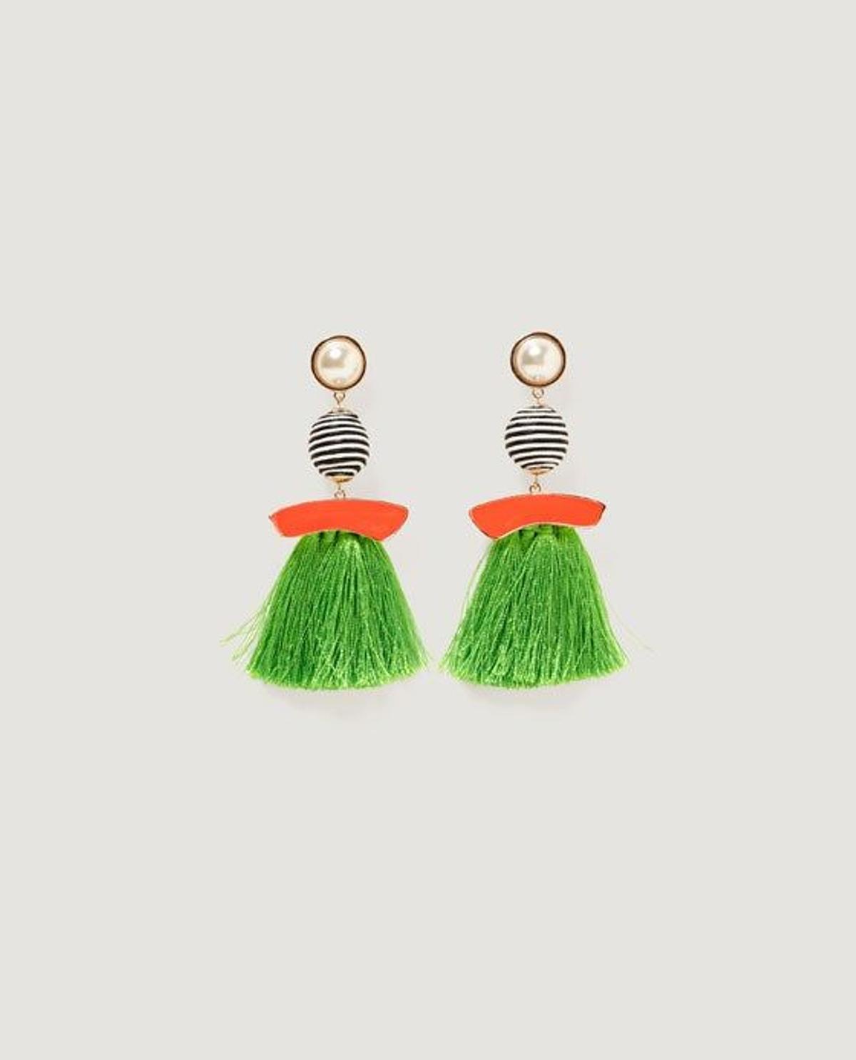 Pendientes verdes de Zara