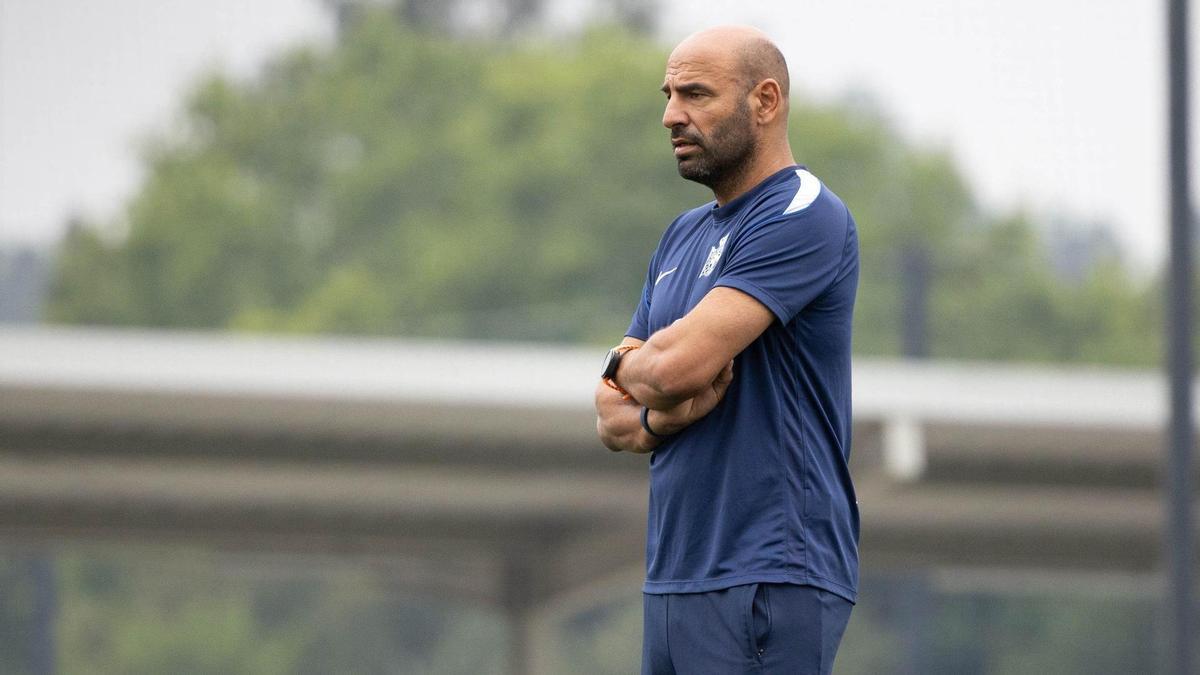 Manuel Pablo, durante un entrenamiento del Fabril.