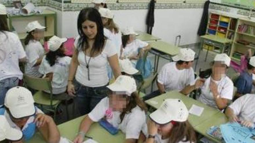 Alumnos de un colegio de Lorca en una imagen de archivo durante una actividad de prevención del acoso