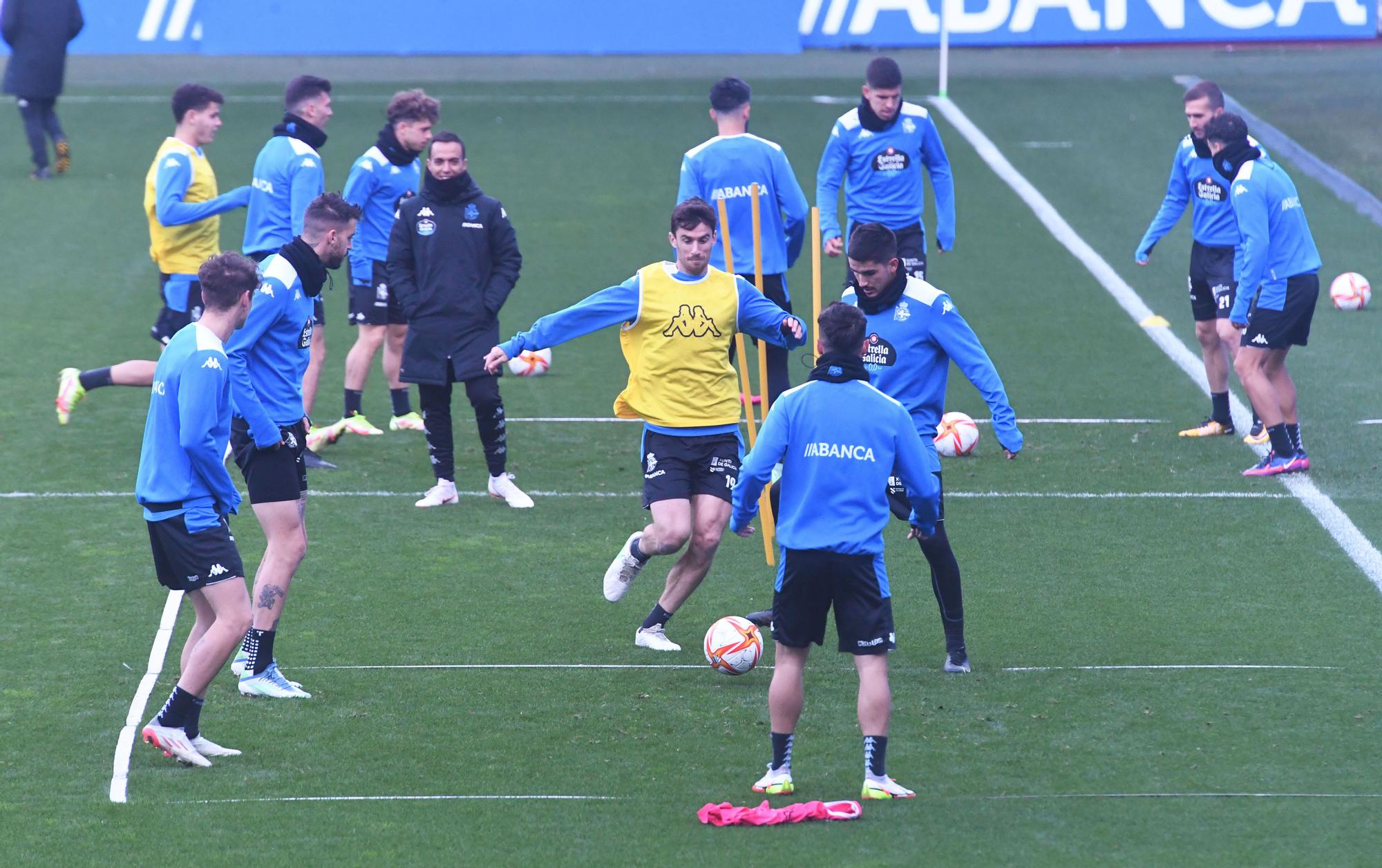 Último entrenamiento del Deportivo antes de medirse al Bilbao Athletic