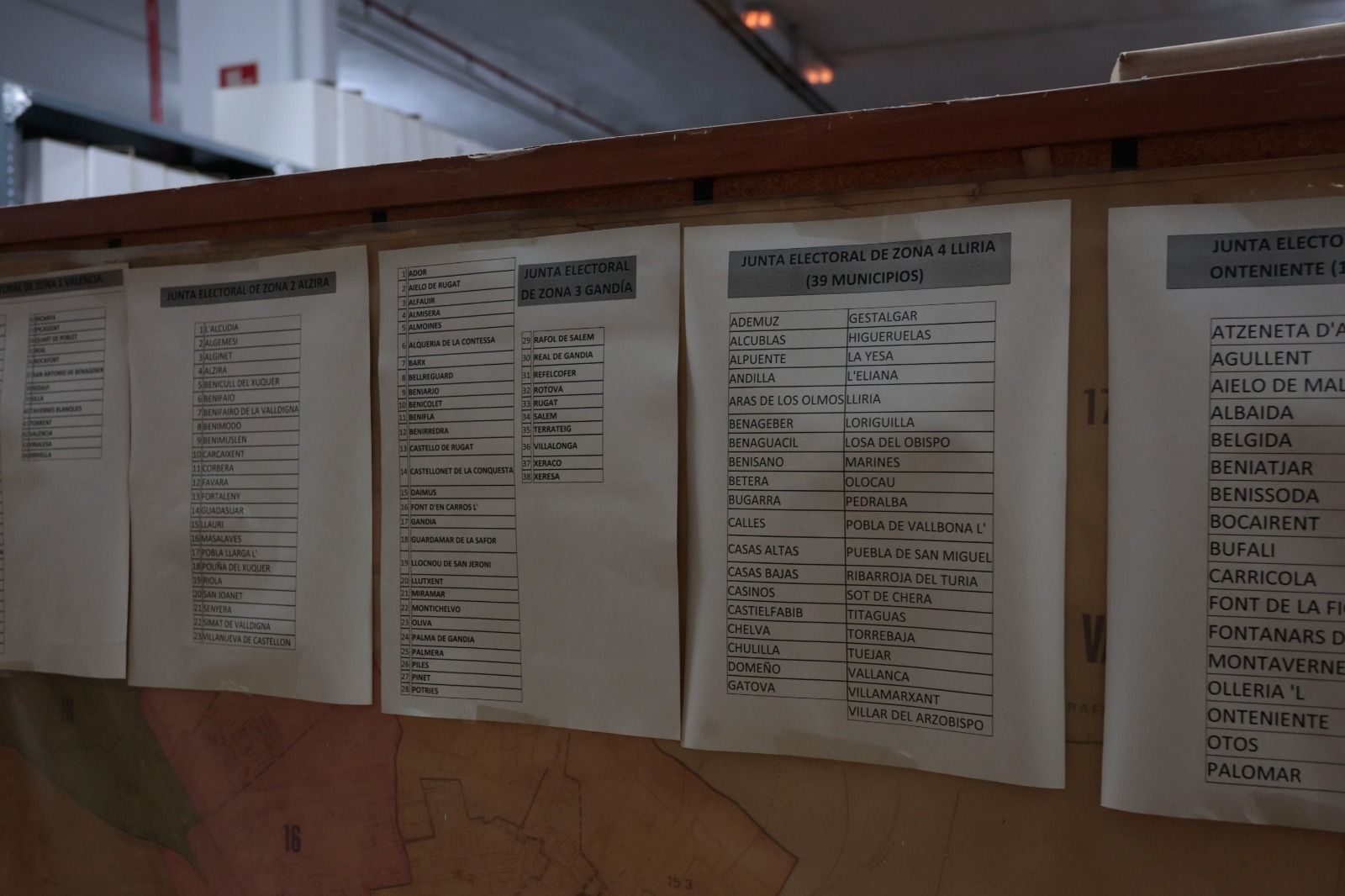 Dispositivo de preparación para el 28M en el almacén electoral de Delegación de Gobierno